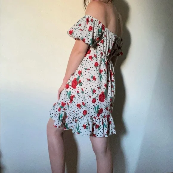 Floral Off-Shoulder Dress - Picture 2 of 4